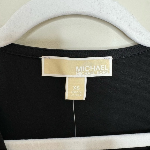 NWT MICHAEL Michael Kors Long Sleeve Center Ring Cutout Dress Black XS - Picture 2 of 8